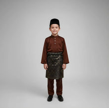 Load image into Gallery viewer, KIDS BAJU MELAYU UPIN &amp; IPIN LANANG RICH BROWN BY JAKEL
